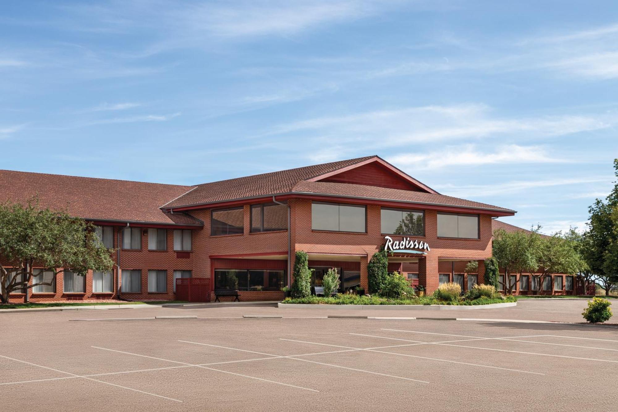Radisson Hotel Colorado Springs Airport Exterior foto